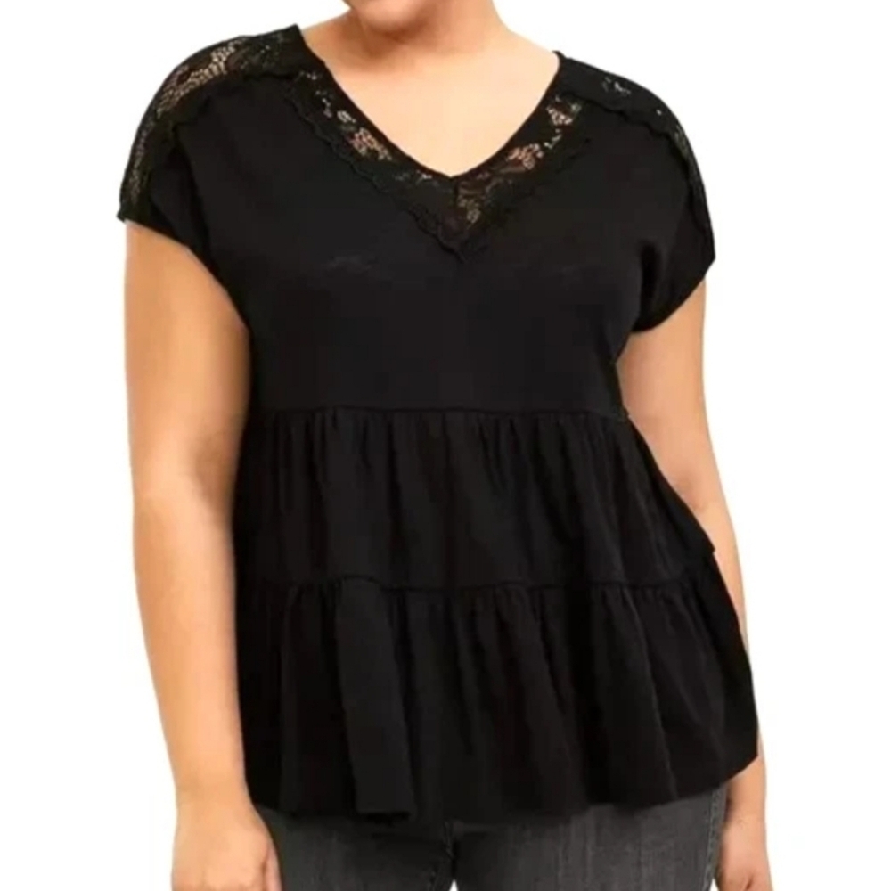 Torrid Babydoll Lace Yoke Slub‎ Knit Top